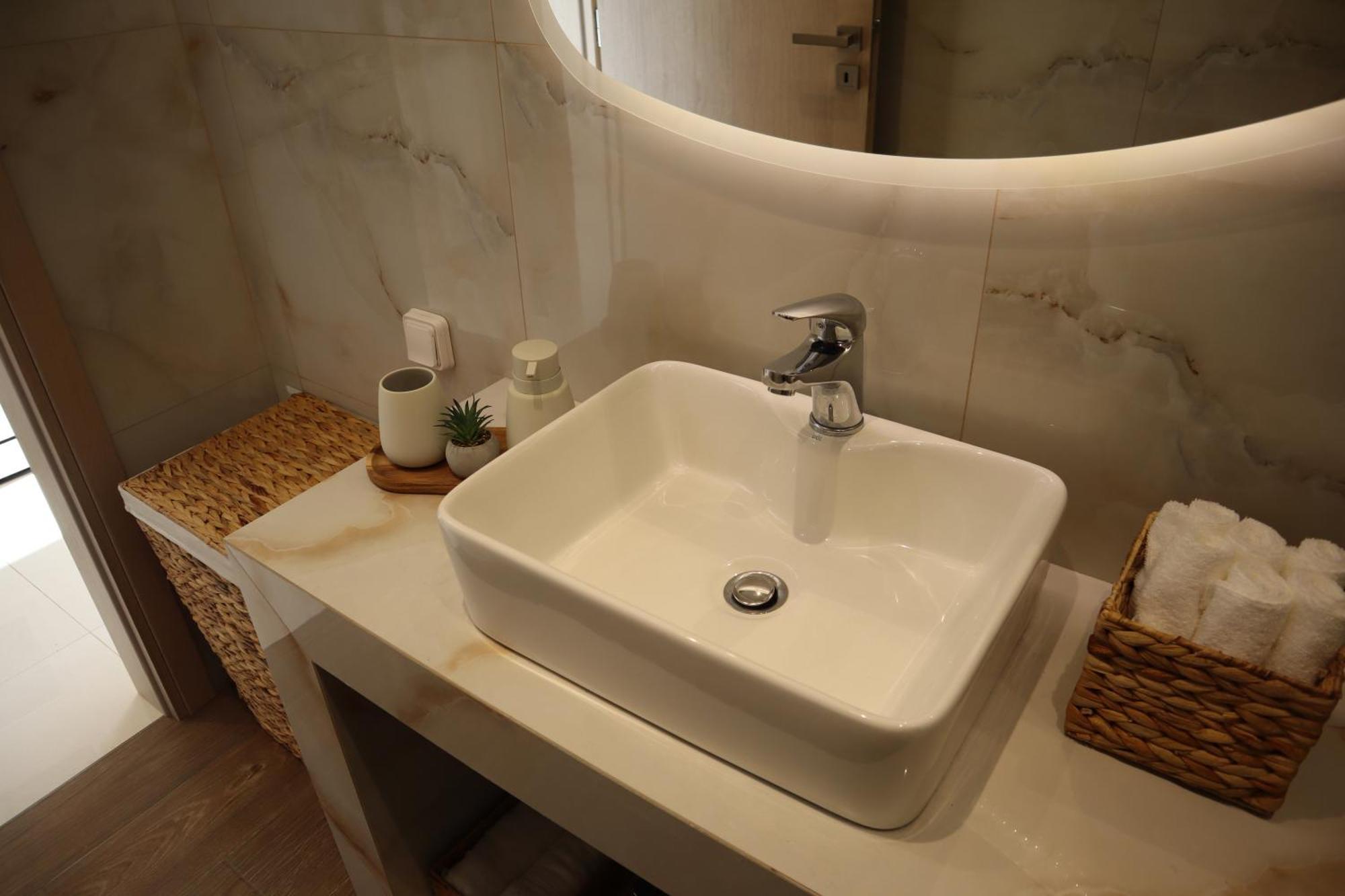 Merelia Luxury * Haraki